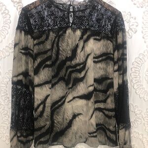 White House Black market blouse